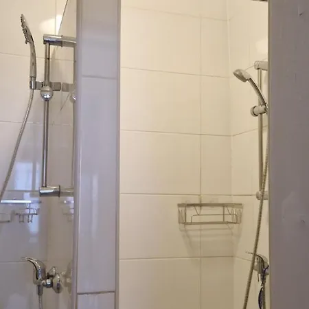 Haus Mitterfeld 公寓 伯海姆基兴附近卡斯滕