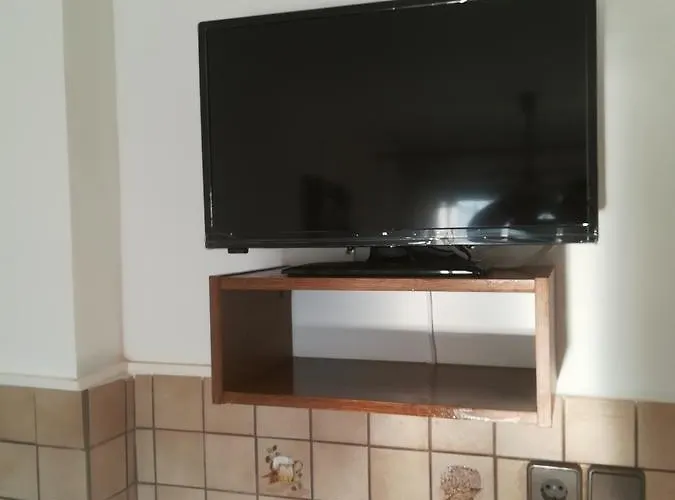 Haus Mitterfeld דירה *